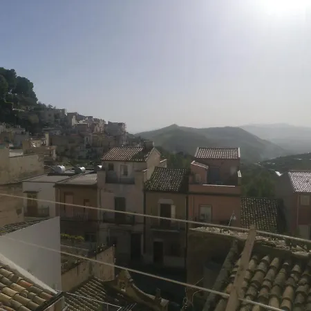 Antico Portale * Regalbuto