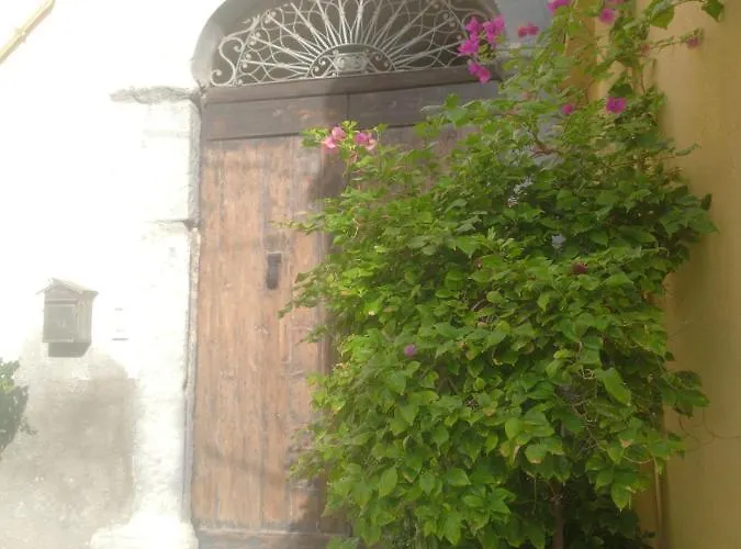 Antico Portale 3* Regalbuto
